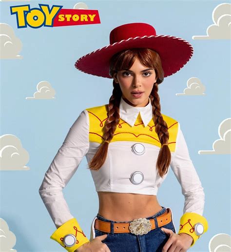 female celebrities costumes